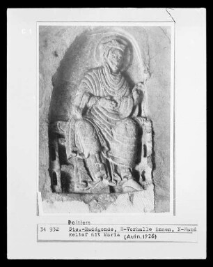 Relief der Heiligen Jungfrau Maria