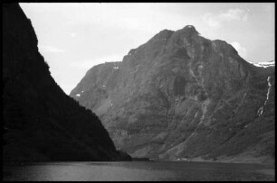 Næerøyfjord: Næerøyfjord, Rückschau auf Granosa