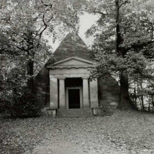 Mausoleum, Machern (Kreis Wurzen)