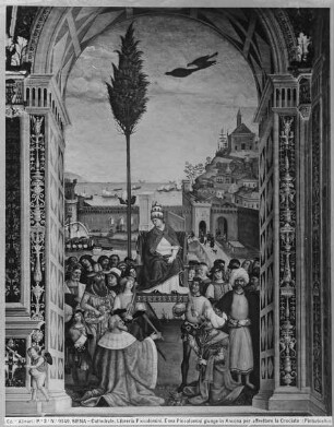Ausmalung der Libreria Piccolomini — Leben des Enea Silvio Piccolomini, des späteren Pius II. — Der zum Papst gekrönte Pius II. wird zum Altar getragen