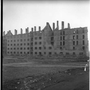 Negativ: Ruine, Grazer Damm, 1950