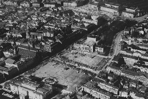 Augustusplatz in Leipzig : Blickrichtung Nordwesten