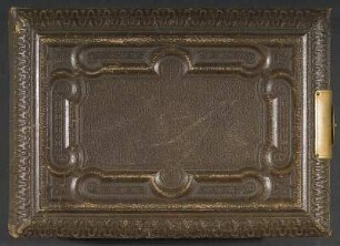 Familienalbum : Familienalbum. Ledereinband, geprägt mit Messingschließe, Goldschnitt; 16,5 x 23 x 4,5 cm (um 1870/1875). Dresden: SLUB/DF 2017.B.506