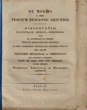 De morbis e sero testium descensu oriundis