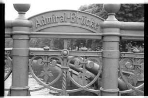 Kleinbildnegativ: Admiralbrücke, 1987