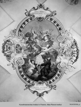 Der Heilige Gaetano von Thiene bietet die Kirche der Trinität dar