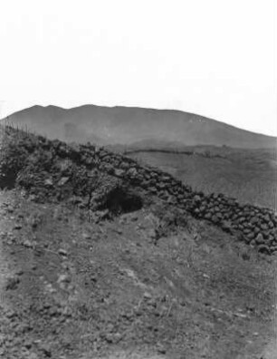 Berglandschaft : Berglandschaft mit Feldern.