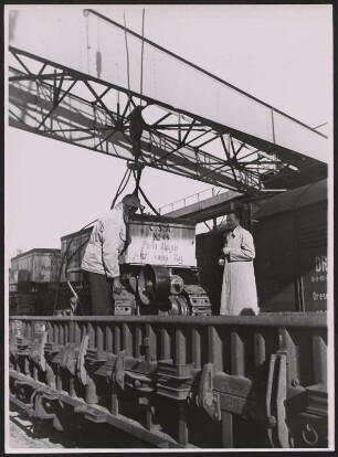 Hafenarbeiter am Überseehafen Bremen