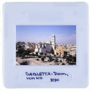 Barletta, Dom : Gesamtansicht, von Nordosten
