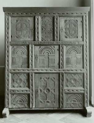 Schrank