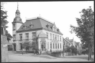 Oelsnitz. Bahnhofstraße und Postamt
