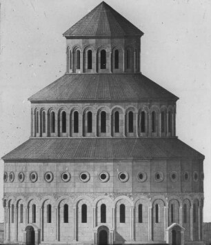 Zvartnotz (Armenien), Gregorkirche im Palast, Außenansicht, Rek. Thoramanian