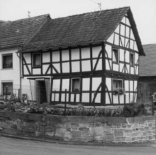 Herleshausen, Schloßbergstraße 24