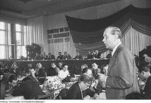 Landesschule der Nationalen Front, Sitzung des Landesausschusses Sachsen der Nationalen Front, Kreisausschuss-Sitzung der Nationalen Front im Volkshaus Laubegast, 2.-3. August 1950