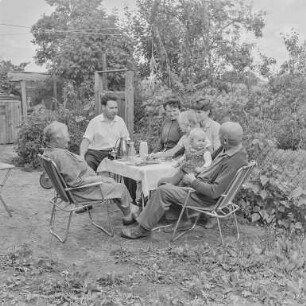 F-F 65 : Familientreffen mit dem Fotografen Kurt Heine (1906-1986)