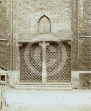 Portal am Querhaus der Johanniskirche Danzig