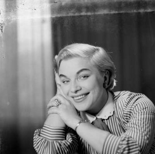 Porträt der Kammersängerin Elisabeth Lindermeyer