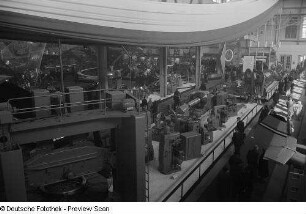 Blick von oben in die Ausstellungsfläche von Polen