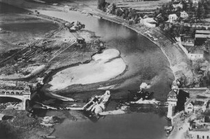 Zerstörte Kanalbrücke Minden/Mittellandkanal