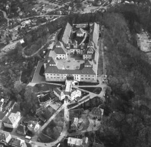 Augustusburg. Schloss. Luftbild-Schrägaufnahme von Nordwesten