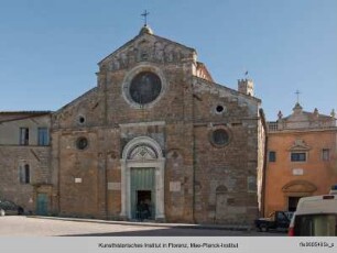 Piazza San Giovanni, Volterra