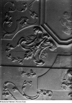 Bautzen, Reichenstraße 5. Wohnhaus mit Laden (nach 1720). Detail der Stuckdecke im Mittelzimmer im ersten Obergeschoss