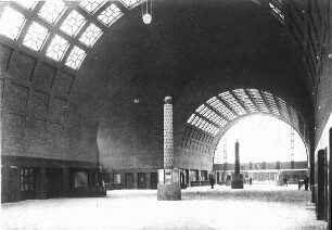 Karlsruhe, Hauptbahnhof, Schalterhalle; Stürzenacker, August