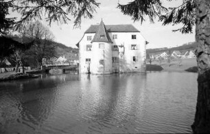 Inzlingen: Wasserschloss (1563), Turmseite