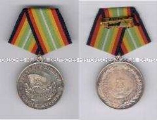 Medaille für treue Dienste in den Grenztruppen der DDR in Silber