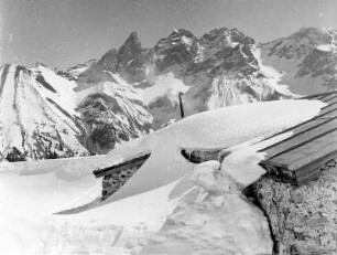 Allgäuer Alpen. Trettachspitze (Höhe 2595 m) und Mädelegabel (2645 m)