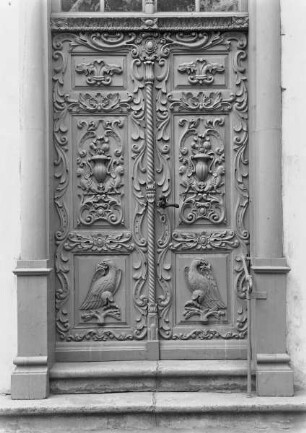 Tür des Schmidt'schen Hauses in Pernau