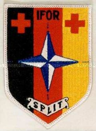 Bundeswehr-Ärmelabzeichen IFOR für Sanitäts-Personal in Split, mit Roten Kreuz