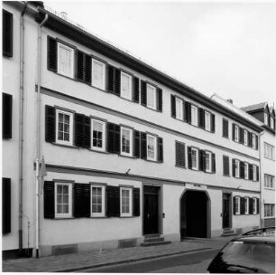Wohnhaus; Bad Homburg, Obergasse 11, Obergasse 9