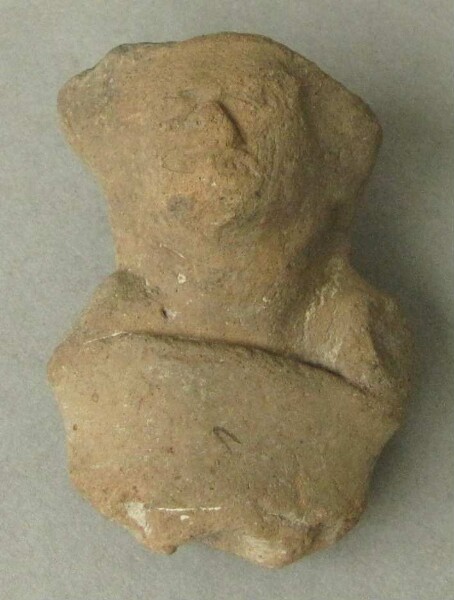 Clay figure (fragment)