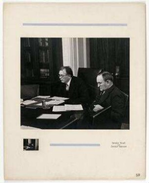 Foreign Relations Committee des US-Senats, Senator William Borah und Senator Robinson während der Sitzung über die Bewilligung der Berufung von Andrew Mellon an die Londoner Botschaft, Washington D.C.. links: Senator William Borah, rechts: Senator Robinson