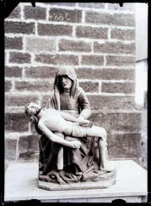 Kirche; Pietà