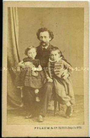 Emanuel Eisner mit seinen Söhnen, Carte de Visite
