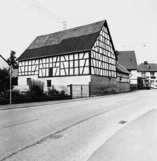 Waldems, Schwalbacher Straße 22, Schwalbacher Straße 22a