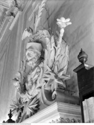 Monument für Kardinal Cesare Baronio mit Büste und Inschrifttafel