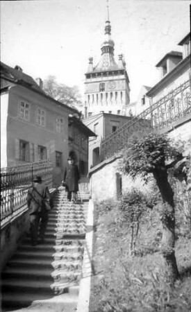 Schässburg (Sighisoara): Treppe zum Stundturm, näher