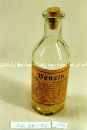 Glasflasche mit Korkverschluss für "Benzin JULIUS SÜSS JUN., LEIPZIG"