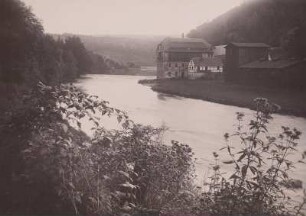 Lauenhainer Mühle : Zschopau(tal). Lauenhainermühle und Wehr vom Zschopauufer