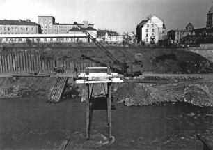 Bau der Staustufe Schweinfurt/Main