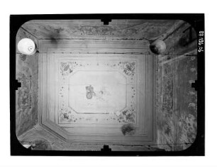 Basedow, Dorfstraße 80-85. Marstall (1835-1838; F. A. Stüler). Decke