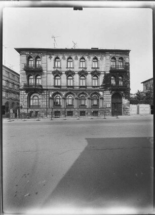 Leipzig-Zentrum, Talstraße 10. Wohnhaus (1873-1874). Straßenfront