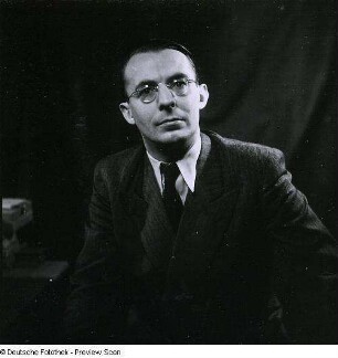 Portraitserie Hans Peter Schmitz