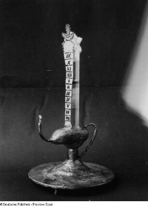 Öllampenuhr, Öluhr, Bronze. Deutsch, wohl 15. Jh.