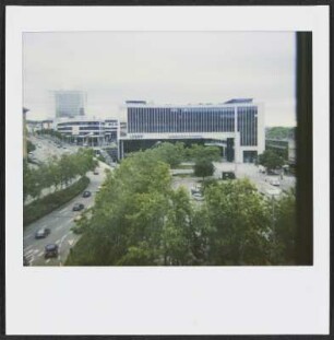 Blick vom Steigenberger Hotel zur Landesbank Baden-Württemberg