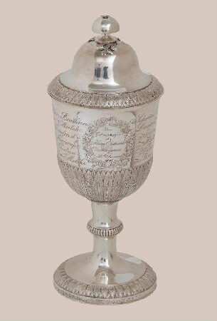 Deckelpokal