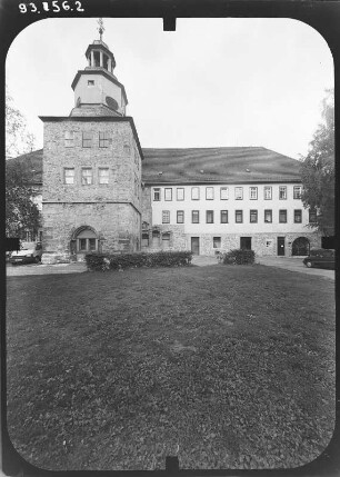 Bad Tennstedt, Markt 1. Rathaus (1598, Erweiterung 1806, Umbau 1925). Marktfront